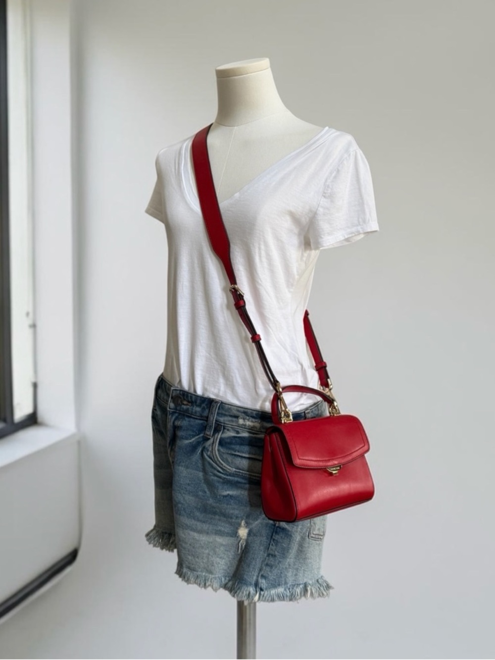 Authentic Michael Kors Red Leather Top-Handle Crossbody Bag! - Picture 14 of 14